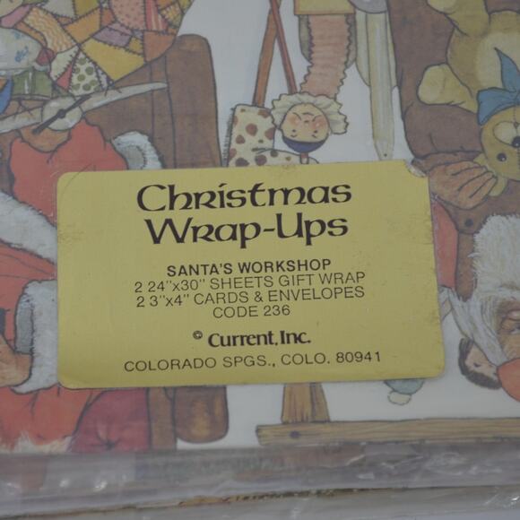 4 Lot Christmas Wraps-Up Santa's Workshop 2 24"x30" Sheets - Picture 14 of 16